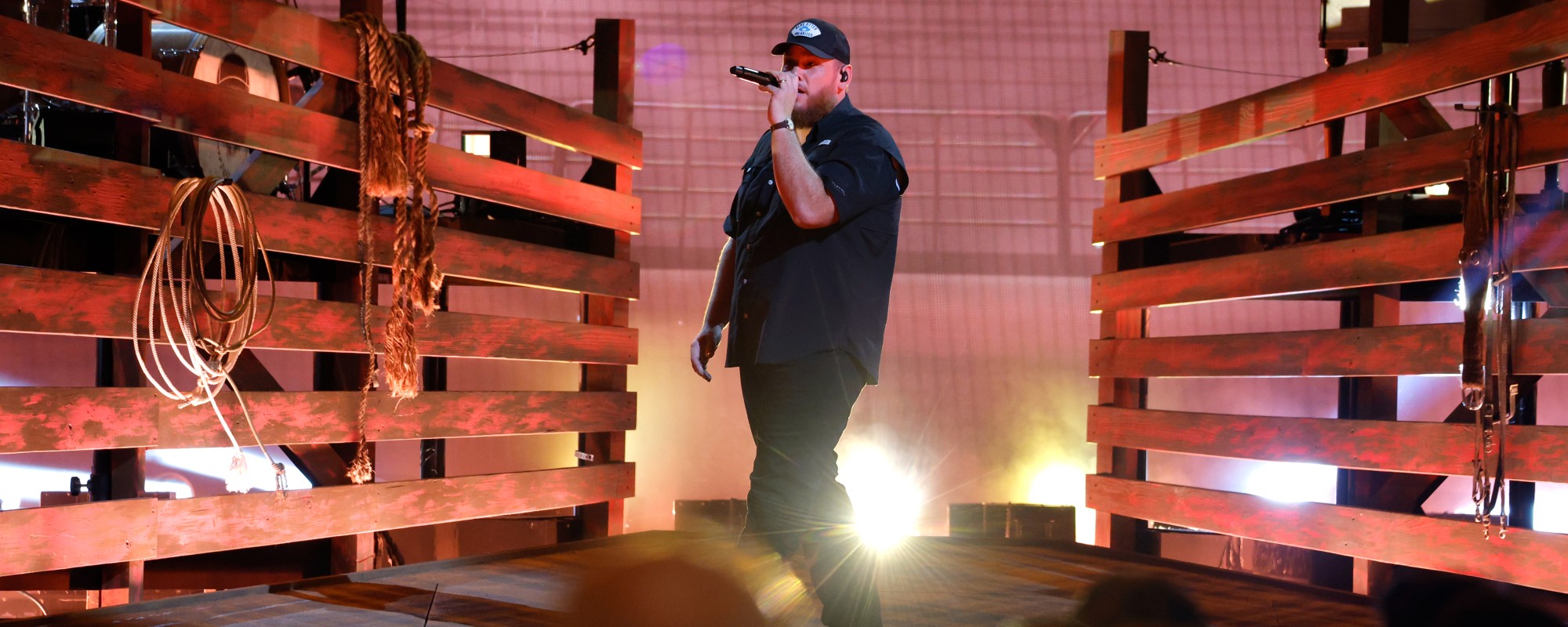 4 Country Hits That Were Also Part of Movie Soundtracks