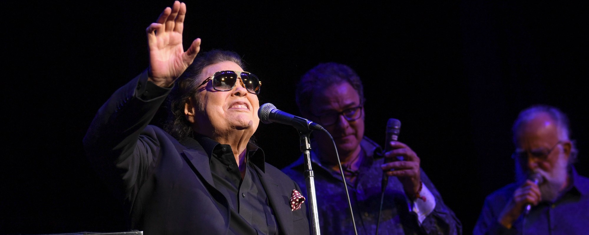 4 أغاني لروني ميلساب تثبت أنه أحد أعظم فناني الريف في كل العصور