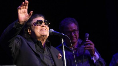 4 Ronnie Milsap Song That Prove He Is One of the Greatest Country Artists of All Time