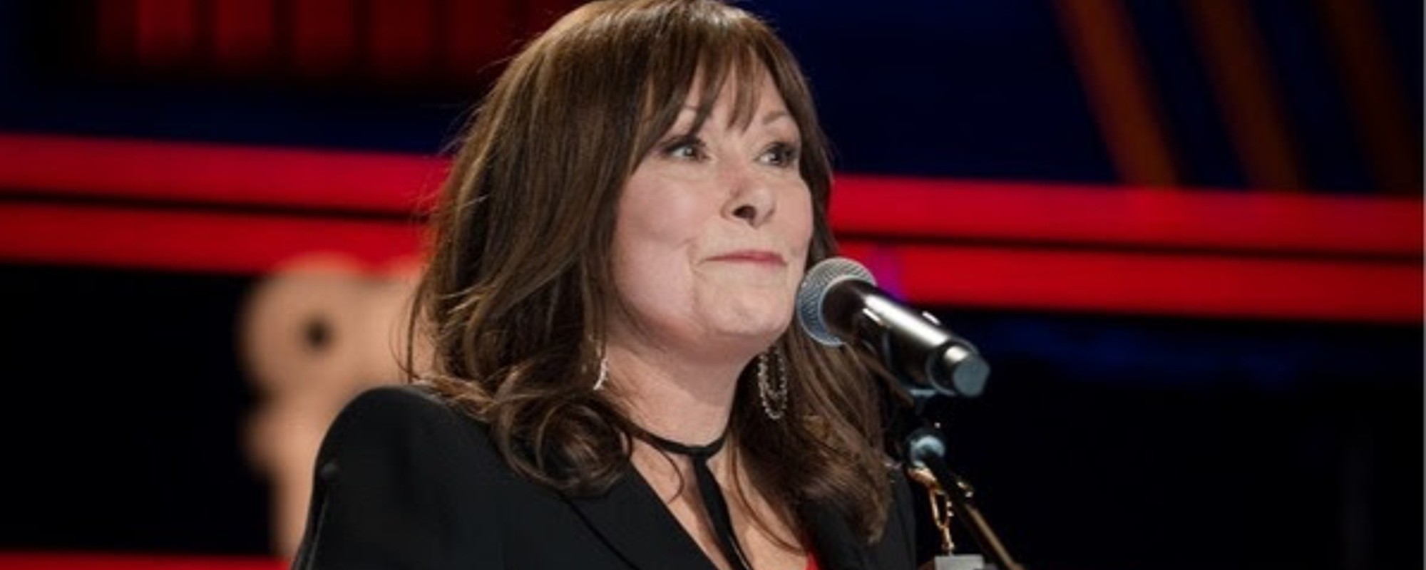 4 Country Artists Who Became Grand Ole Opry Members Later in Their Career