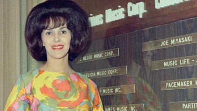 More People Should Recognize These 3 Country Female Artists From the 60s
