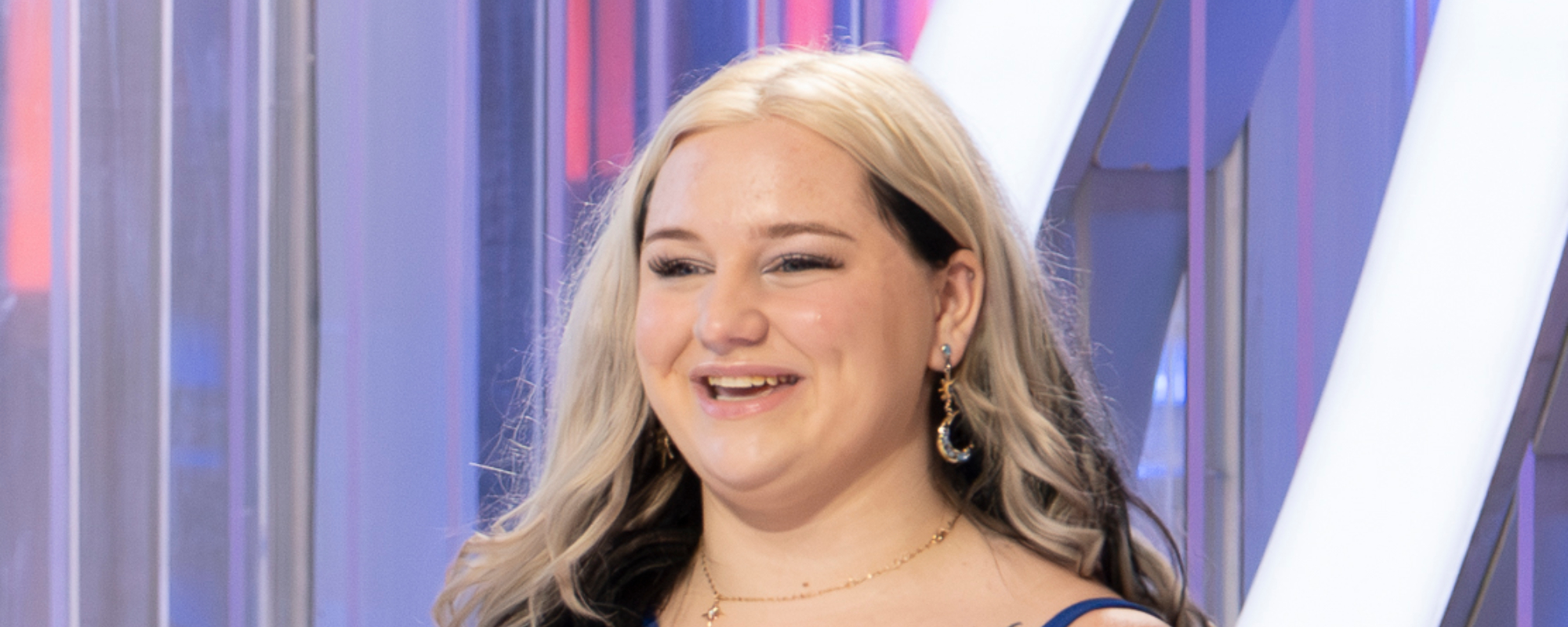 “Top 30. I’m Calling It”: Carrie Underwood Wowed by Madison Moon’s Two-Song ‘American Idol’ Audition