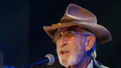 On This Day in 2016, Country Music's "Gentle Giant" Hung up His Hat After Six Decades