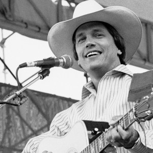 How a Shag Carpet Helped Inspire George Strait’s First No. 1 Single