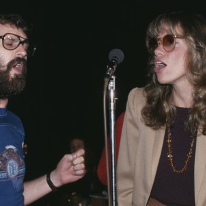 American rock drummer and singer Keith Knudsen (1948-2005), of The Doobie Brothers, with American singer-songwriter Carly Simon in the studio during rehearsals for the Musicians United for Safe Energy (MUSE) series of five concerts at Madison Square Garden in New York City, New York, September 1979. (Photo by Lynn Goldsmith/Corbis/VCG via Getty Images)