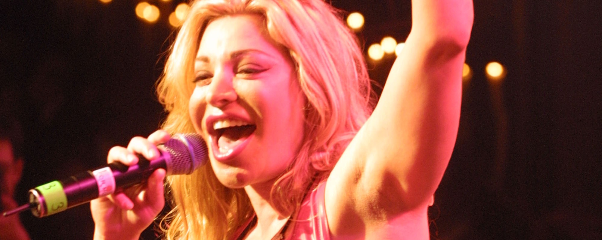 It Drives Me Crazy That No One Remembers These 4 Popular Songs From 1993