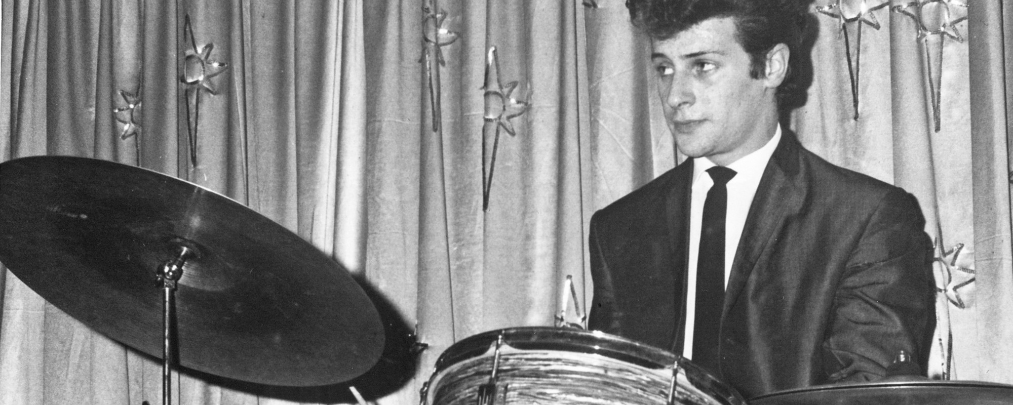 Un día como hoy de 1962, los Beatles realizaron su primer set en vivo fuera de Liverpool, antes de Ringo Starr.