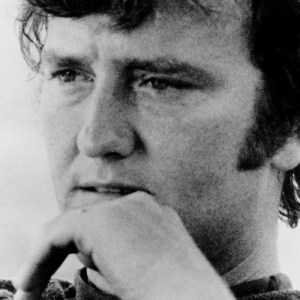 NASHVILLE - 1973: Country singer and songwriter Mickey Newbury poses for a portrait in 1973 in Nashville, Tennessee. (Photo by Michael Ochs Archives/Getty Images)