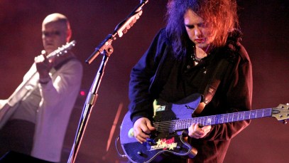 INDIO, CA - APRIL 19: Musicians Porl Thompson (L) and Robert Smith of the band The Cure perform during day three of the Coachella Valley Music & Arts Festival 2009 held at the Empire Polo Club on April 19, 2009 in Indio, California. (Photo by Trixie Textor/Getty Images)