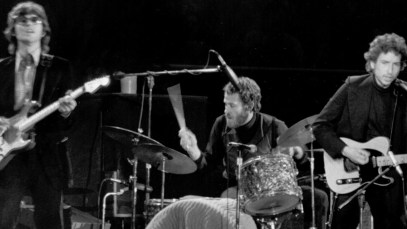 On This Day in 1974, Bob Dylan Scored His First No. 1 Album on the Billboard 200, a Collaboration With His Old Touring Group