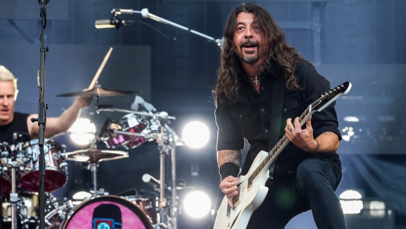 Dave Grohl Addresses Why Drummer Josh Freese Was Fired from Foo Fighters: “He Didn’t Feel Our Music Really Resonated with Him”