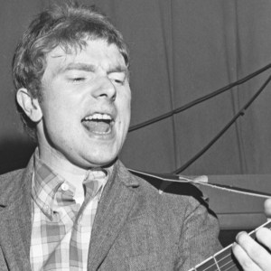 The Famous Song Van Morrison Rarely Performed in Concert for Many Years … and Why