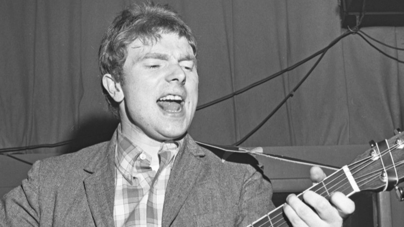 The Famous Song Van Morrison Rarely Performed in Concert for Many Years … and Why