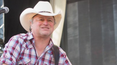 Mark Chesnutt Forced to End Concert After Just Three Songs