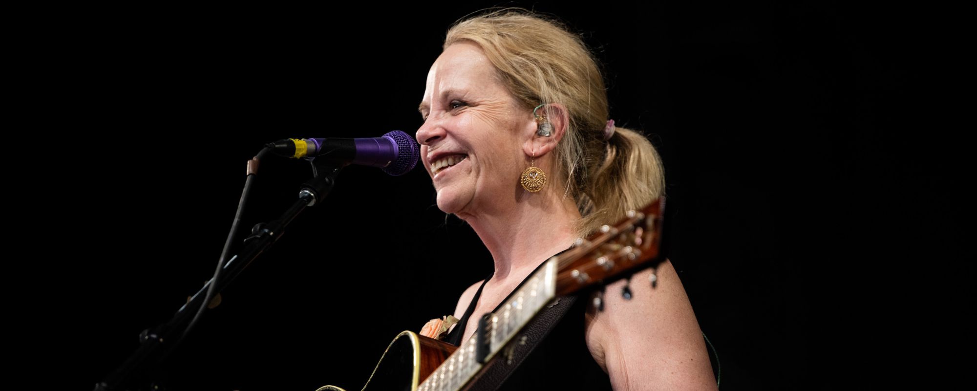 Born on This Day in 1958, the Ivy-Educated Singer-Songwriter With Four Back-To-Back Grammys for Best Female Country Vocal Performance