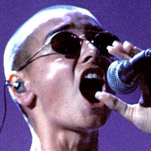 On This Day 35 Years Ago, Sinéad O'Connor Took a Stand at the Grammy Awards Without Even Attending the Ceremony