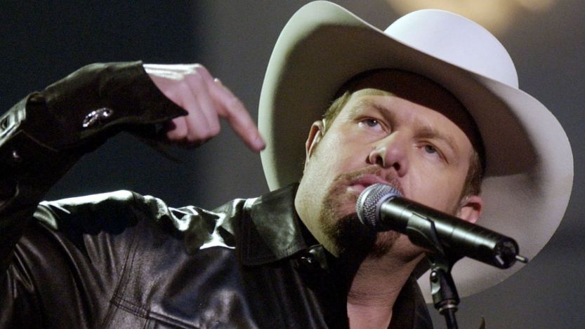 u.s. Hockey Team Celebrates Olympic Gold With This Toby Keith Classic