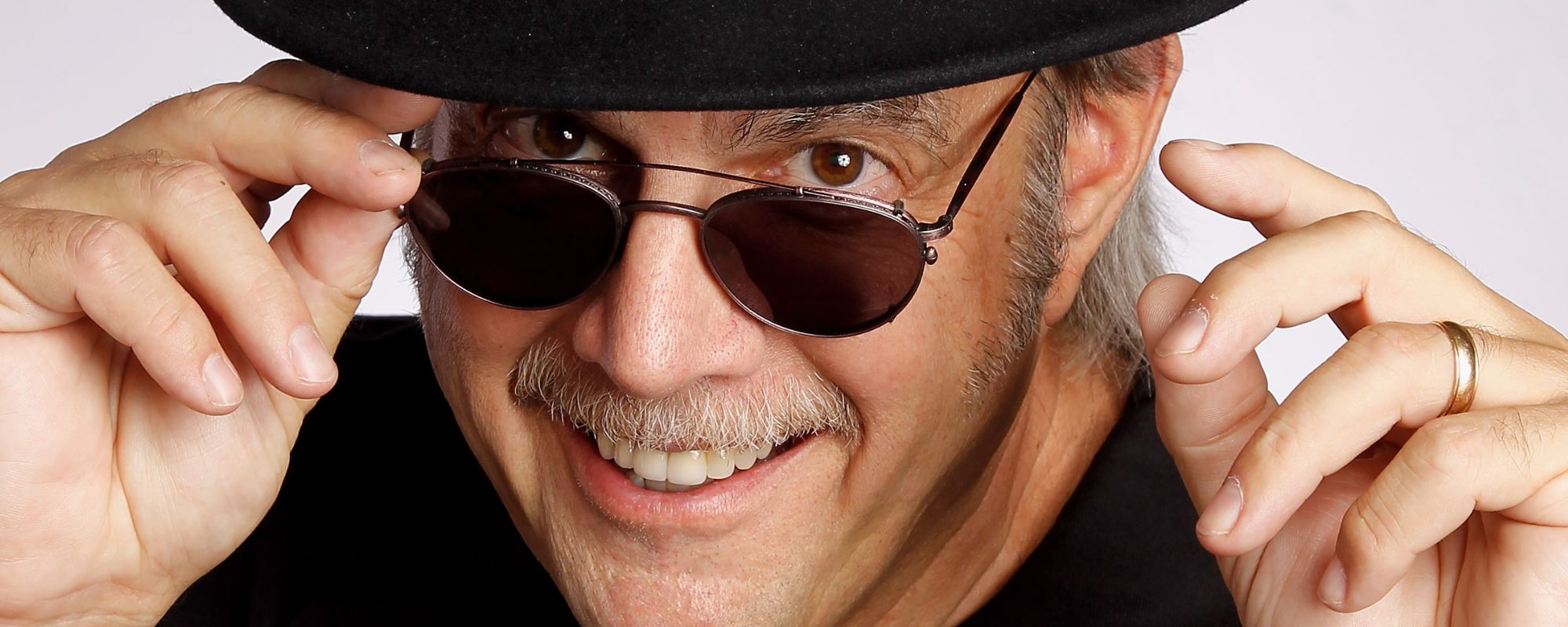 “Uncle” Joe Benson, Los Angeles Radio Icon Who Gave Motley Crue an Early Push, Dead at 76