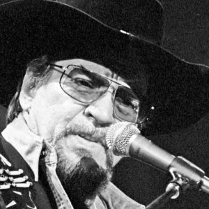 Waylon Jennings’ Grandson Remembers ”Paw Paw” on 24th Anniversary of His Death: “I Can Still Hear Your Voice”