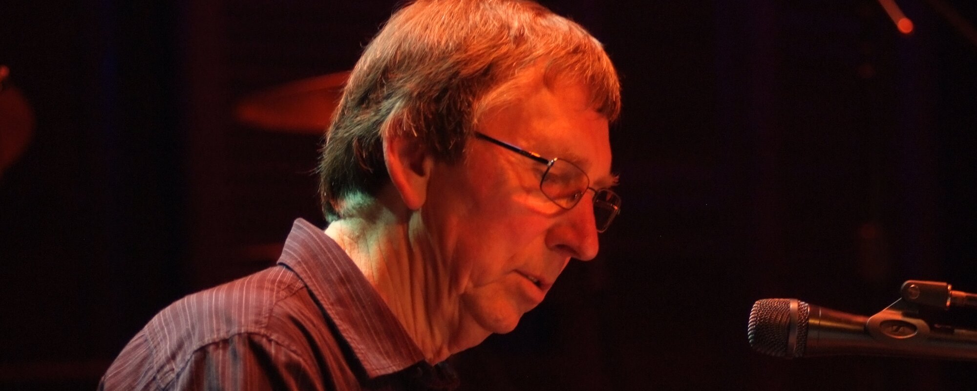 On This Day in 2015, the Legendary Musician Behind Waylon Jennings’ Biggest Hit Died Less Than a Week After His Birthday