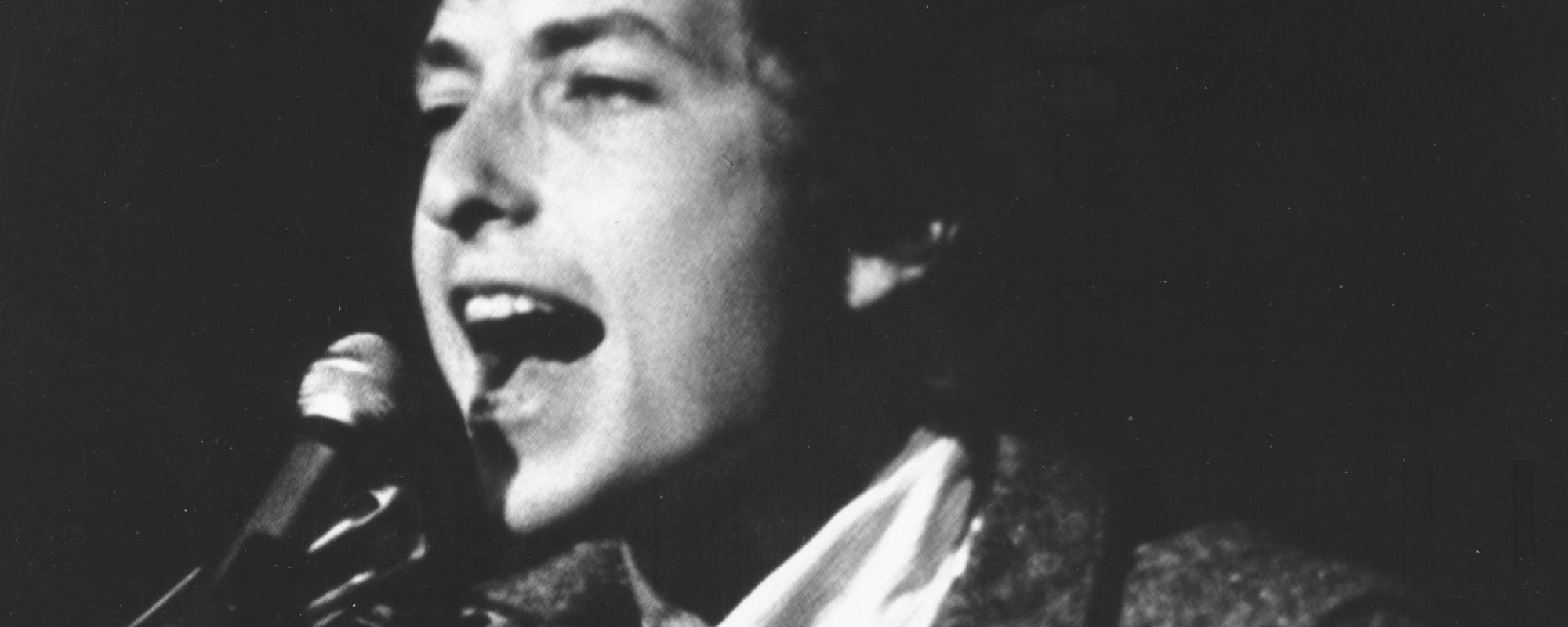 The “Throwaway Love Song” by Bob Dylan That Became a Major Influence for 1990s Alt-Rock Icon Beck