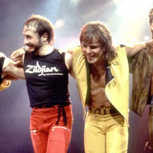 3 Journey Anthems From the 80s That Make Me Feel Invincible