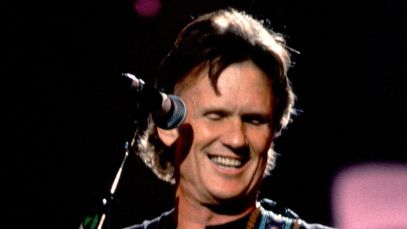 On This Day in 1971, This Kris Kristofferson-Penned Hit Inspired by Frank Sinatra Topped the Country Music Charts