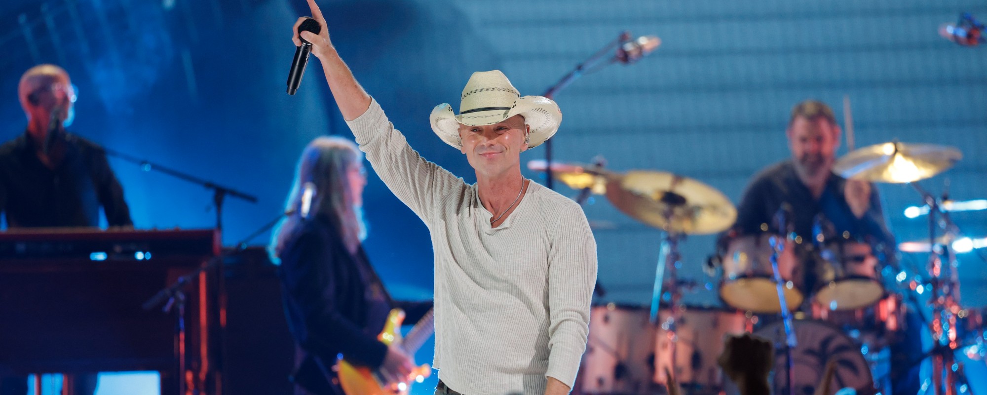 4 Country Artists Who Have Surprisingly Never Won a Grammy Award