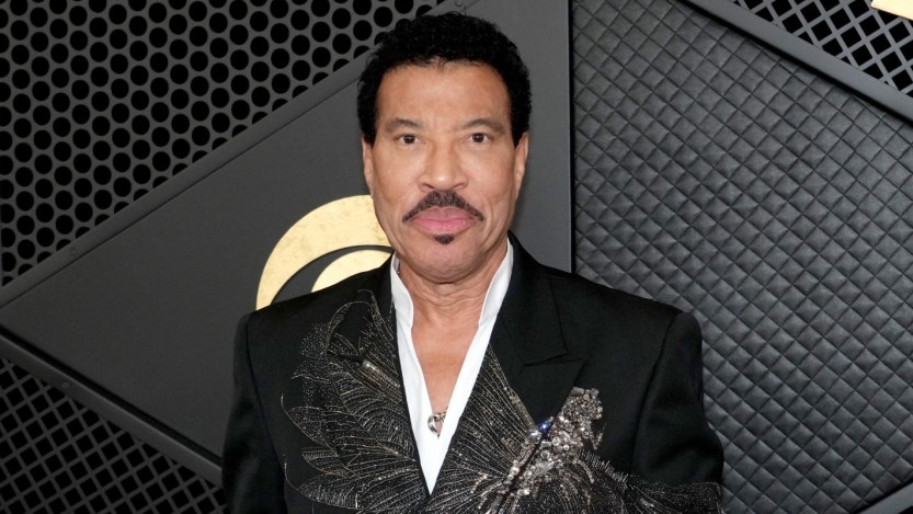 Lionel Richie Wrote These 4 Songs by Himself, and They Will Always Be Classics