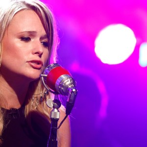 These 4 Country Songs From 2010 Would Sound Even Better as a Remake Today