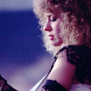 Nancy Wilson playing guitar