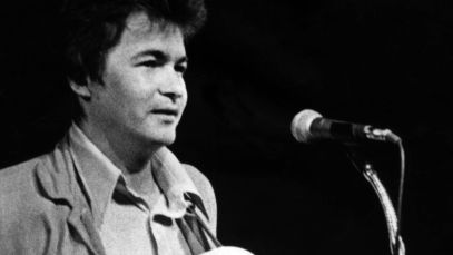 John Prine performing