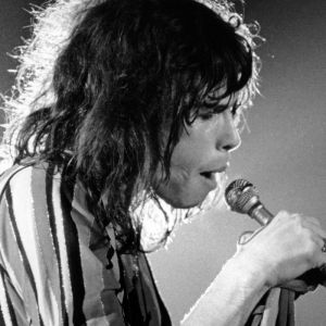 Steven Tyler performing