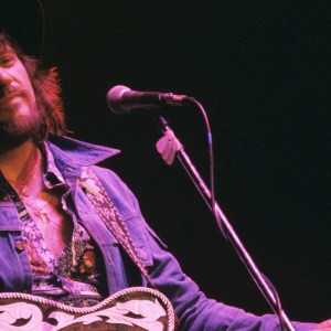 Tina Turner Became the Surprising Inspiration for One of Waylon Jennings’ Biggest Hits
