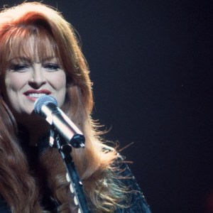 3 of the Most Romantic Country Songs From 1996 That No One Remembers