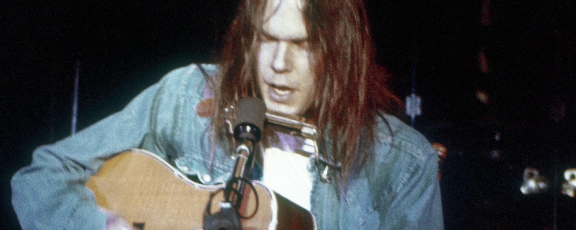 The Man Who Inspired Neil Young’s “Old Man” After Making Massive $350,000 Purchase in 1970