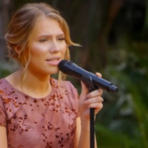 Hannah Harper Brings 'American Idol' to Tears With Tribute to Her Grandfather
