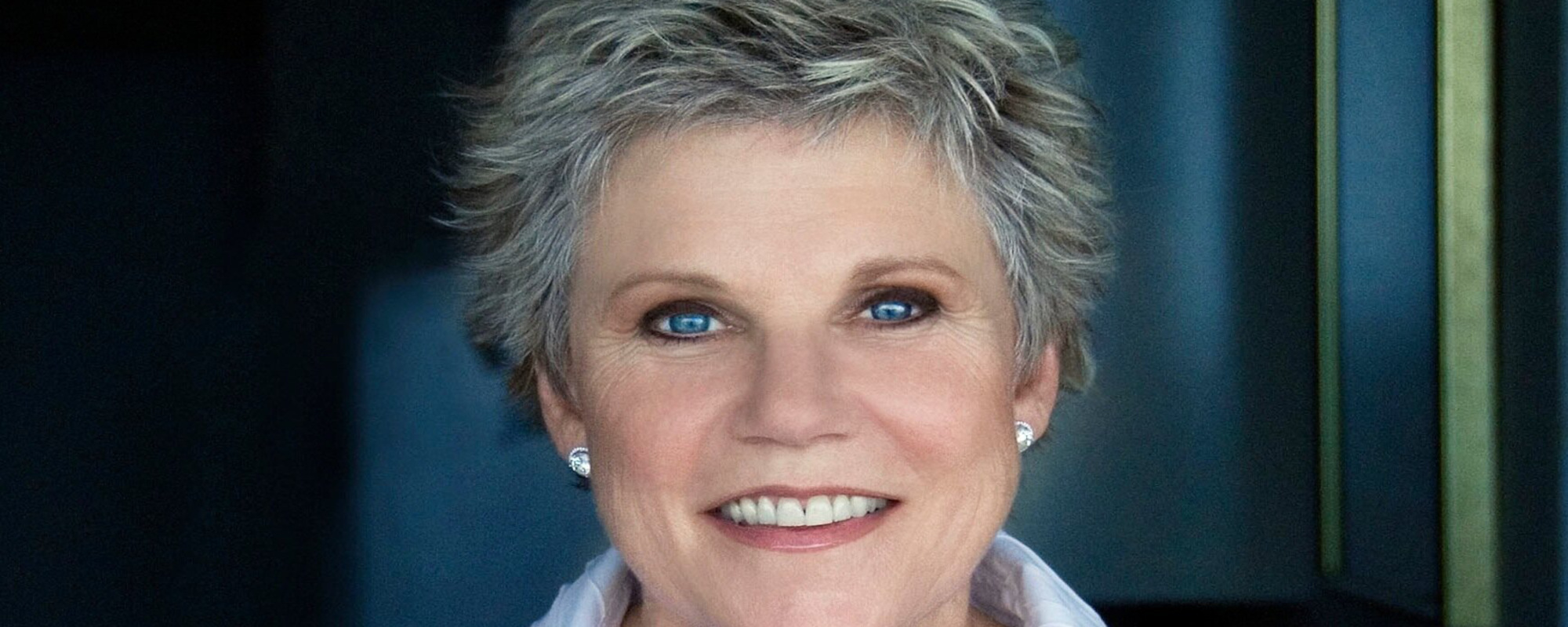 Anne Murray Looks Back on Her Historic 40 Years as One of Music’s Most Legendary Artists