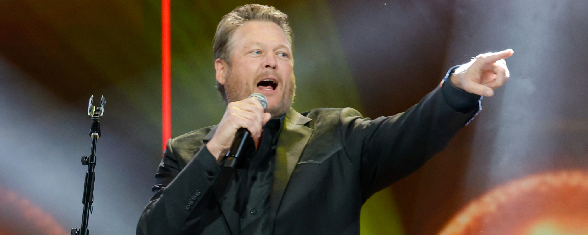 Watch Blake Shelton Channel Classic Country With a Phenomenal Alabama Cover: “That Man Could Sing the Damn Telephone Book and Make It Sound Good”