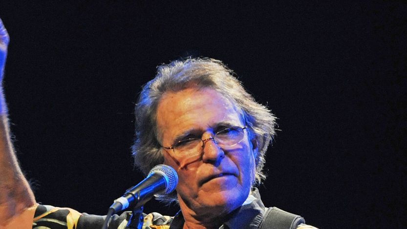 “Country” Joe McDonald, Countercultural Icon and Hero of Woodstock, Dead at 84