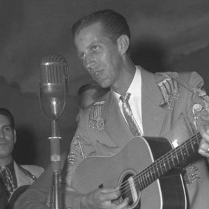 Born on This Day in 1929, This Hall of Fame Steel Guitarist and Dolly Parton’s “Mr. Everything”