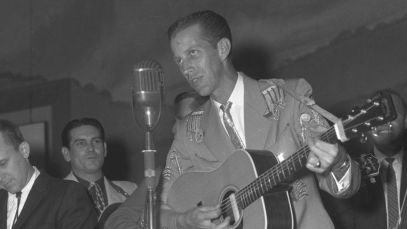 Born on This Day in 1929, This Hall of Fame Steel Guitarist and Dolly Parton’s “Mr. Everything”