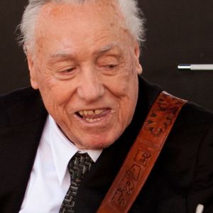 On This Day in 2012, We Said Goodbye to the Legendary Banjo Player Who Helped Define Modern Country Music