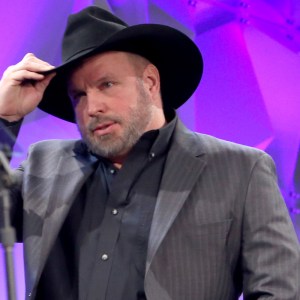 How Lou Holtz Helped Create Garth Brooks' Historic Notre Dame Concert