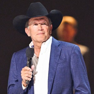 Watch George Strait Deliver One of His Most Beloved Ballads "I Crossed My Heart"