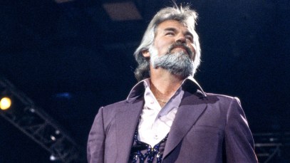 NASHVILLE - MARCH 1: Portrait of Kenny Rogers for the CBS television special 'The Kenny Rogers Special,' Nashville, Tennessee, March 1979. (Photo by CBS via Getty Images)