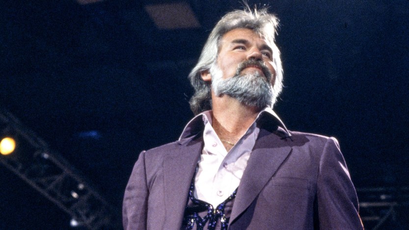 NASHVILLE - MARCH 1: Portrait of Kenny Rogers for the CBS television special 'The Kenny Rogers Special,' Nashville, Tennessee, March 1979. (Photo by CBS via Getty Images)