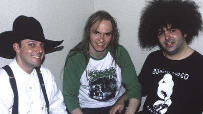 (L-R) Joe Preston, Dale Crover, and Buzz Osborne of The Melvins pose at San Jose State Event Center on June 28, 1995 in San Jose, California. (Photo by Tim Mosenfelder/Getty Images)