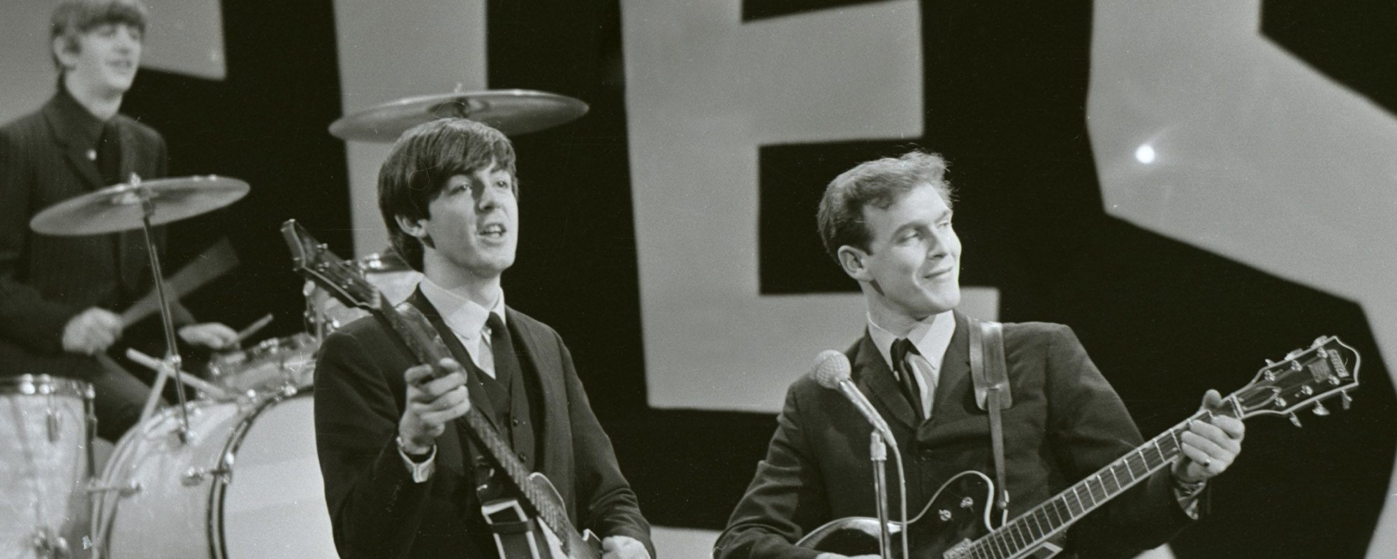 On This Day in 2008, We Lost the “Fifth Beatle” Who Kept the Fab Four’s Music Empire Running for Almost Four Decades