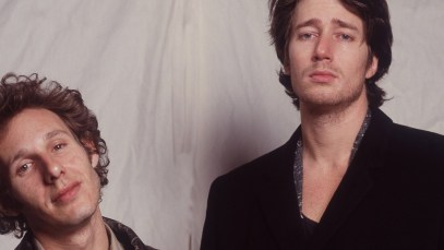 Portrait of American music duo David & David as they pose at the Park West Theater, Chicago, Illinois, November 16, 1986. Pictured are David Baerwald (left) and David Ricketts. (Photo by Paul Natkin/Getty Images)